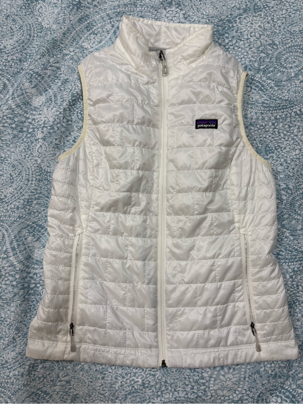 Patagonia White Quilted Lightweight Women's Vest